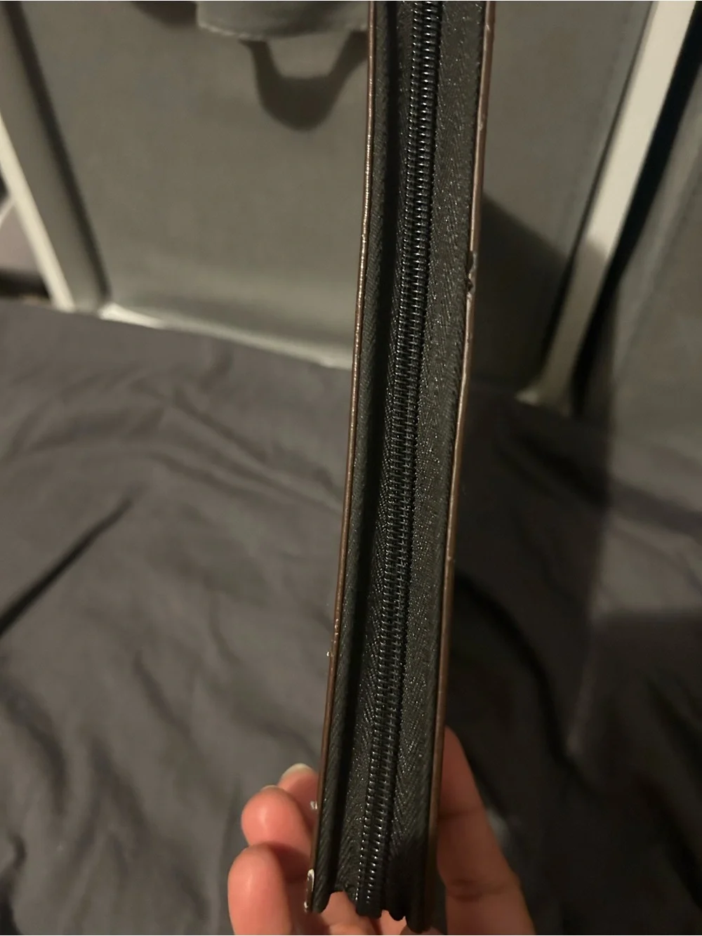 At-a-glance brown zippered